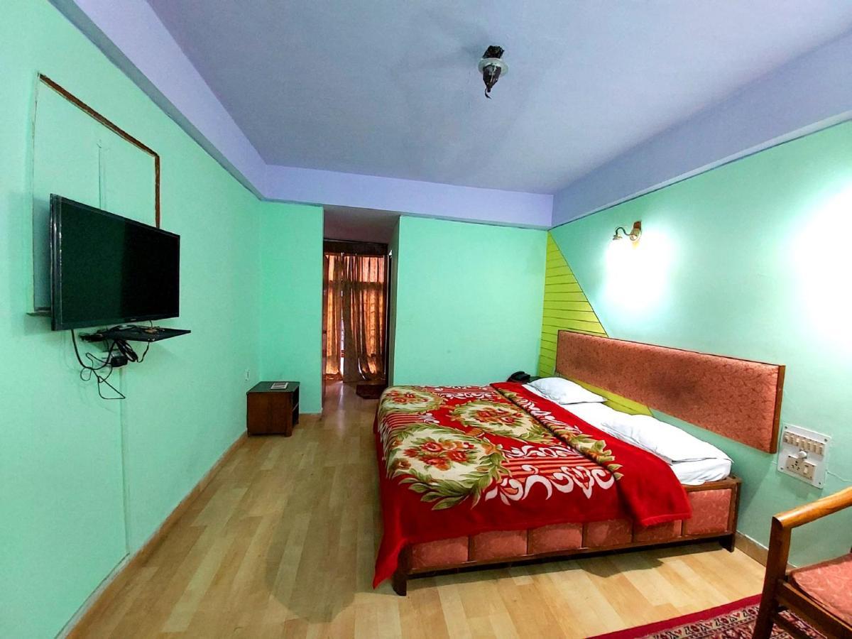 Hotel Avone Mohan Choraha Nainital Exterior foto